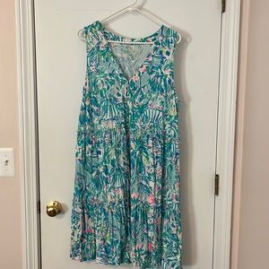 Excellent used condition Lilly Dress